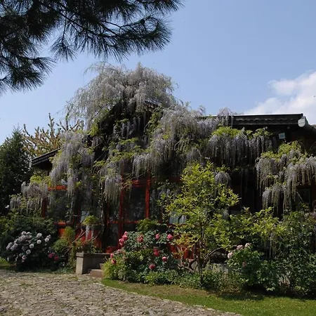 Garten Vendeghaz ゲストハウス *