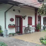 Garten Vendeghaz Eğri