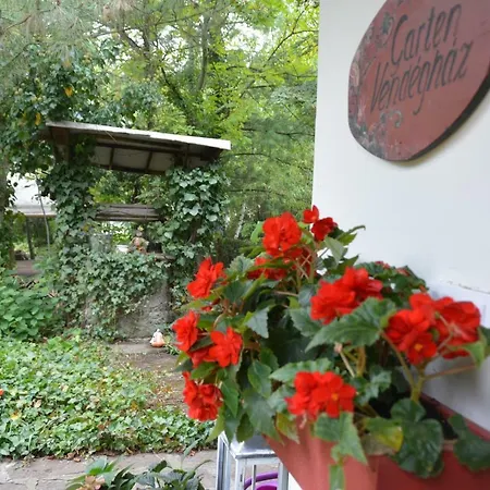 Casa de hóspedes Garten Eger